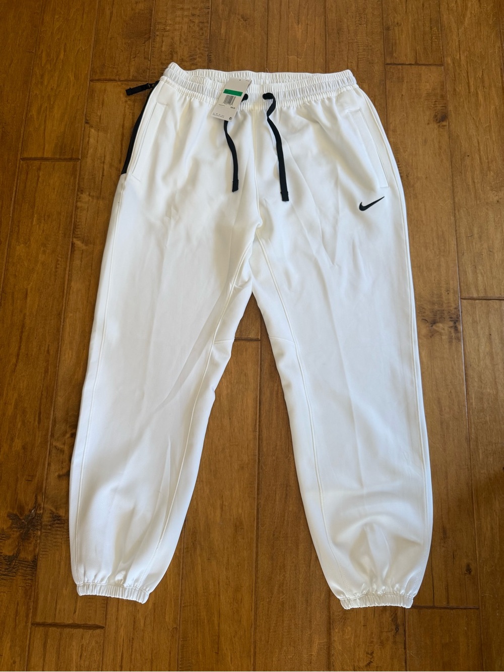 Nike retro 90s mens White dry-fit Jogger Pants